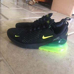 Men’s Nike Air Max 270 Black Volt